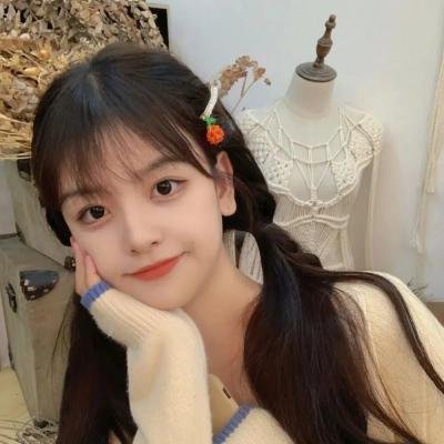踉跄女孩
